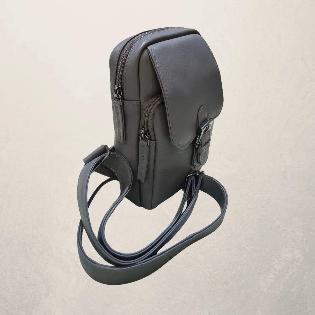 Crossbodies photo 8